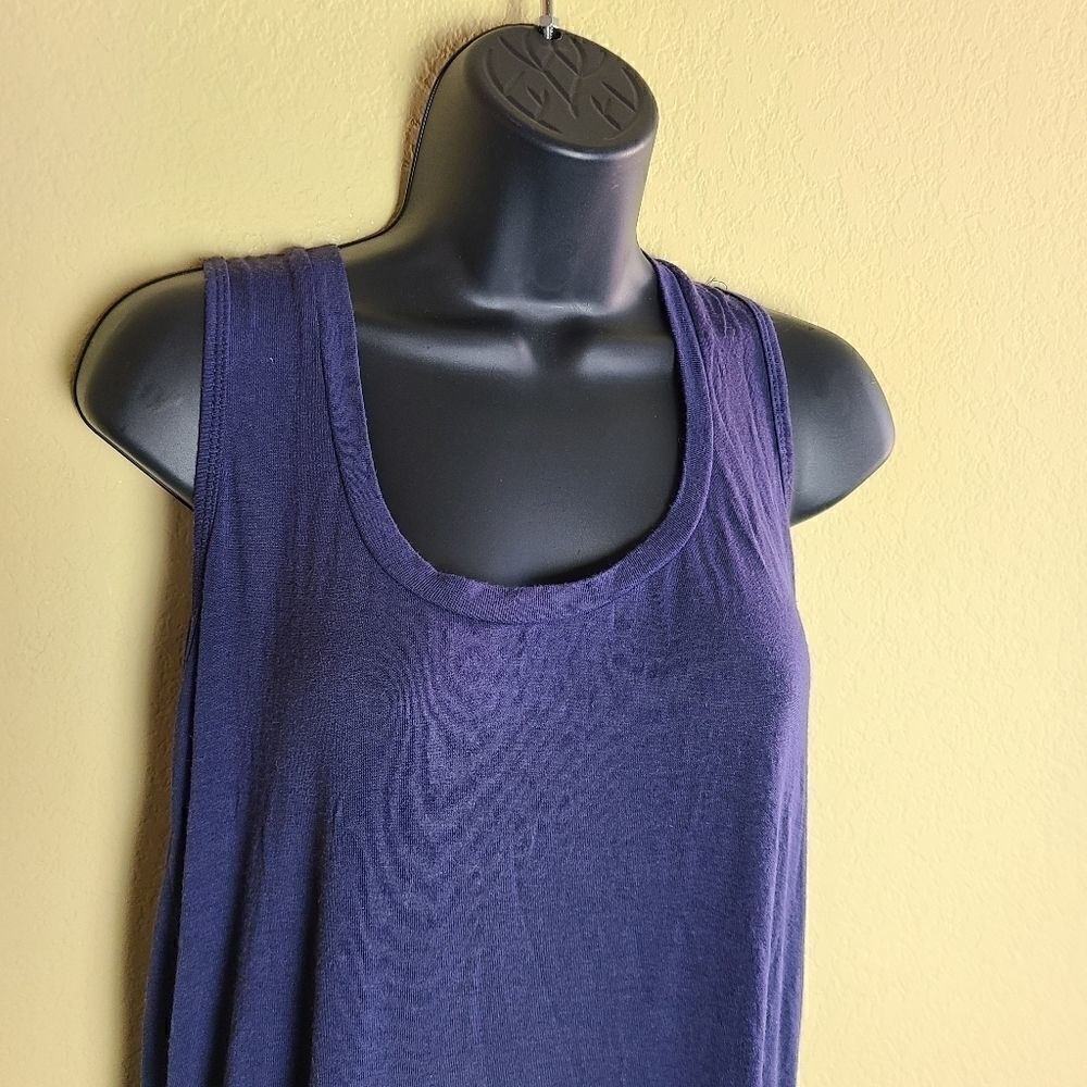Deletta High Low Tank Top - Picture 3 of 8